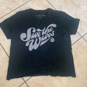 cropped Patagonia shirt